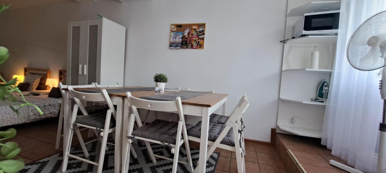 Na Szkolnej Apartment